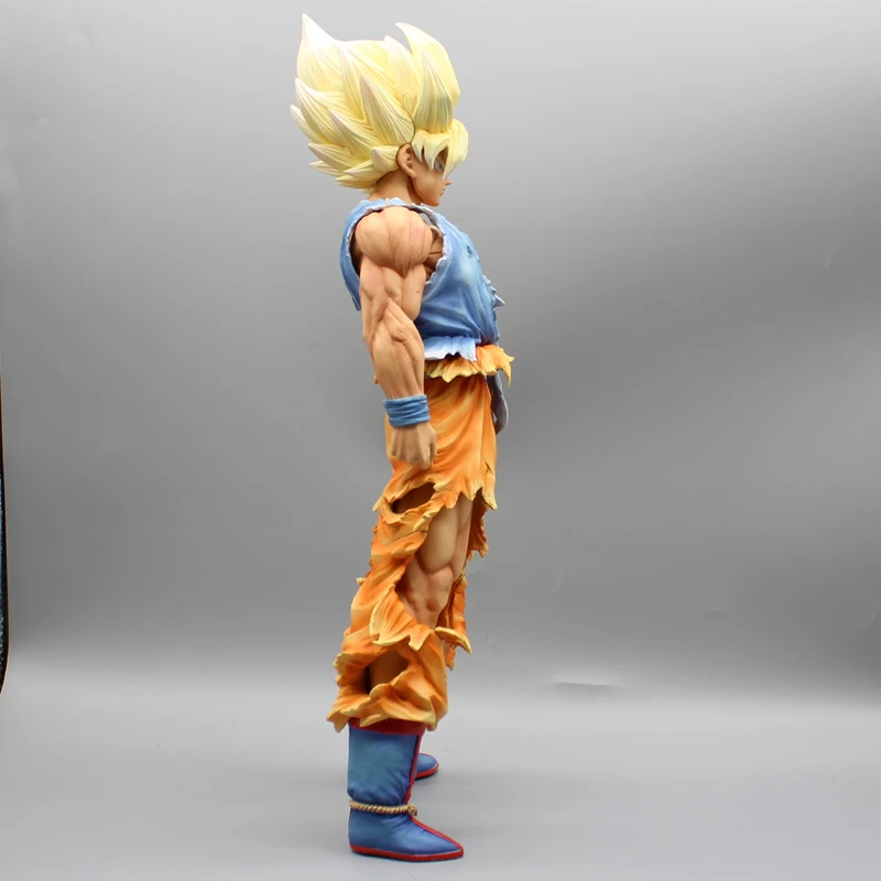Action Figure Goku Super Sayajin Saga 